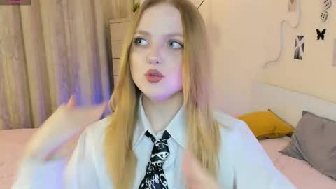 Im Luna online show from 27, 5, 2026