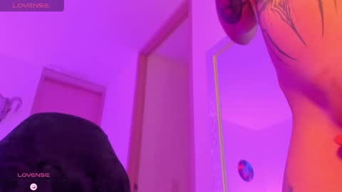 Snapshot of rot_wallace chatting on 12, 5, 2026 rot_wallace online show from 12, 5, 2026