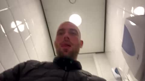 rotteei1 online show from 17, 10, 2025