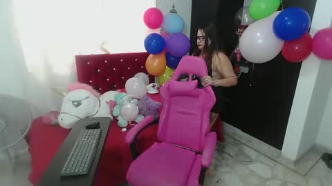 Snapshot of rous_kinky chatting on 26, 4, 2026 rous_kinky online show from 26, 4, 2026