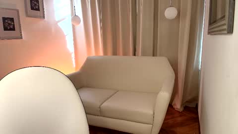 Rousee online show from 20, 2, 2026