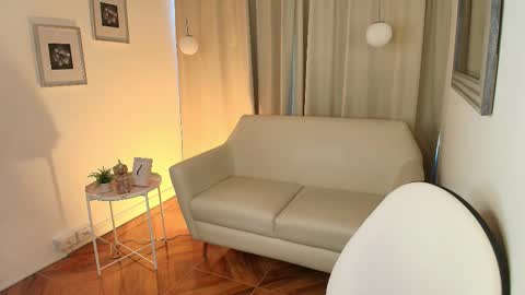 Rousee online show from 10, 3, 2026