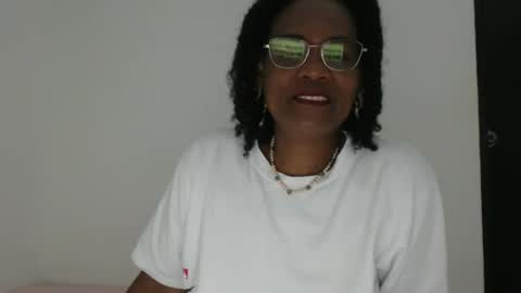 luxa online show from 12, 10, 2025