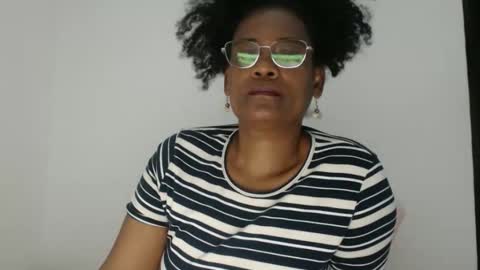 luxa online show from 6, 11, 2025