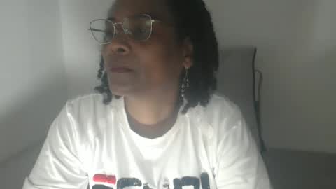 luxa online show from 17, 12, 2025