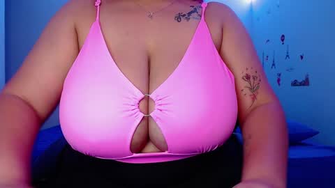 Snapshot of rousrossell_4 chatting on 7, 12, 2024 Call me Rous online show from 7, 12, 2024