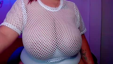 Snapshot of rousrossell_4 chatting on 22, 12, 2024 Call me Rous online show from 22, 12, 2024