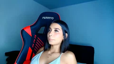 rousse_violet online show from 15, 5, 2026