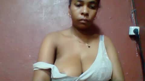 rovaelyah online show from 26, 3, 2026