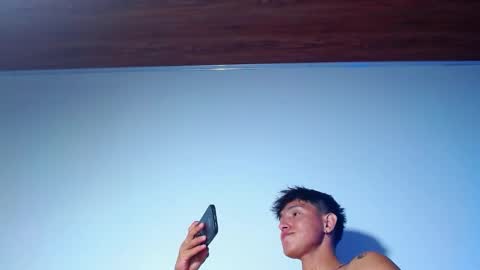 rowanboy23 online show from 21, 3, 2026