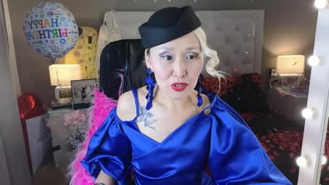 Roxalana online show from 8, 4, 2026