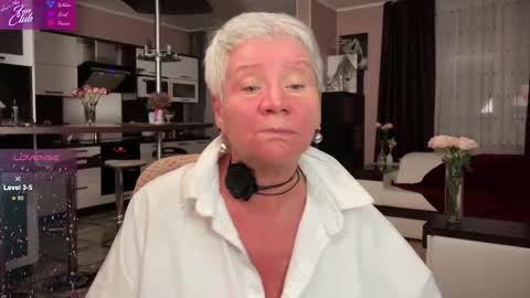 Roxana online show from 6, 3, 2025