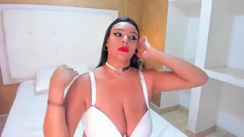 Snapshot of roxanaboobs chatting on 7, 7, 2026 roxanaboobs online show from 7, 7, 2026