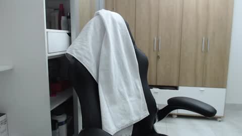 Roxana online show from 6, 1, 2025