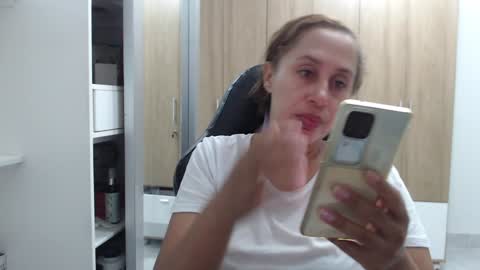 Roxana online show from 8, 1, 2025