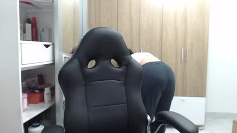 Roxana online show from 7, 2, 2025