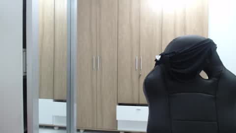 Roxana online show from 10, 2, 2025