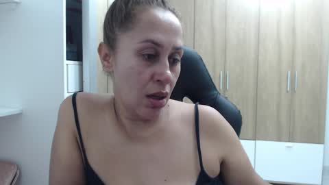 Roxana online show from 12, 2, 2025