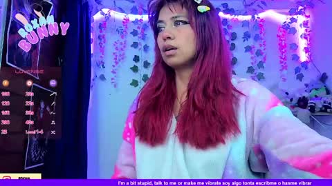 Snapshot of roxanbunny chatting on 9, 5, 2026 roxxy online show from 9, 5, 2026