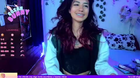 Snapshot of roxanbunny chatting on 19, 5, 2026 roxxy online show from 19, 5, 2026