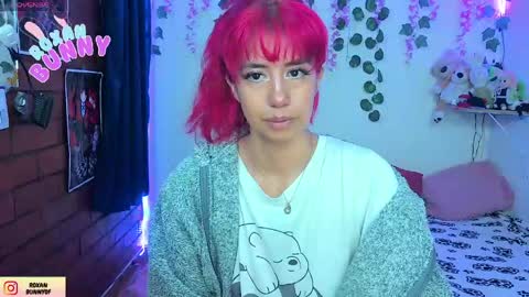 Snapshot of roxanbunny chatting on 8, 6, 2026 roxxy online show from 8, 6, 2026