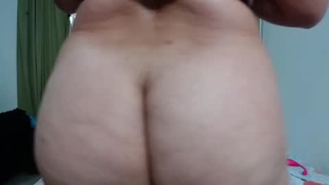 Snapshot of roxane_salas chatting on 5, 12, 2024 Roxane online show from 5, 12, 2024