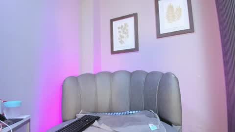  Roxanna  online show from 29, 6, 2026