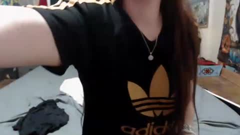 Snapshot of roxanneroulette chatting on 2, 2, 2025 Silver online show from 2, 2, 2025