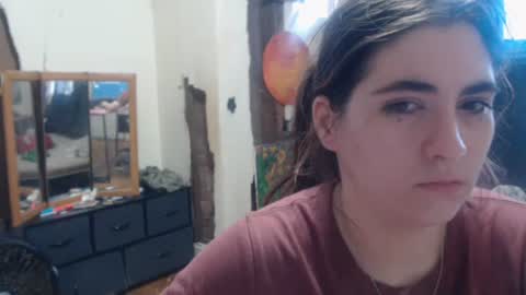 Snapshot of roxanneroulette chatting on 6, 2, 2025 Silver online show from 6, 2, 2025
