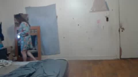 Snapshot of roxanneroulette chatting on 12, 3, 2025 Silver online show from 12, 3, 2025