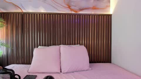 Roxie  online show from 20, 2, 2026