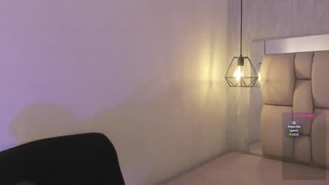 Snapshot of roxie_summers chatting on 17, 5, 2026 Roxie online show from 17, 5, 2026