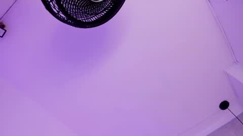 Snapshot of roxie_summers chatting on 27, 6, 2026 Roxie online show from 27, 6, 2026