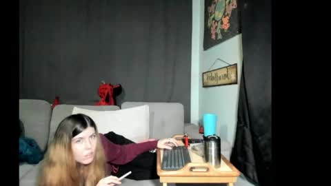 Snapshot of roxihazeleyes chatting on 29, 5, 2026 roxihazeleyes online show from 29, 5, 2026
