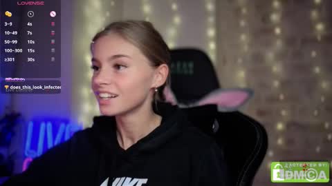 Roxieex ABBY online show from 6, 11, 2025