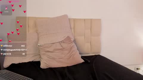 Roxxy online show from 27, 2, 2025