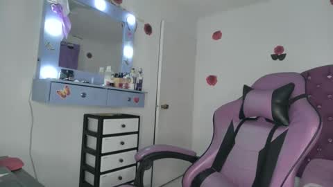 Roxy online show from 14, 4, 2026