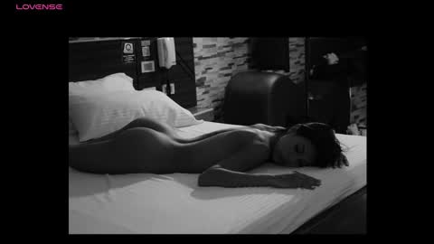 R O X Y  online show from 10, 12, 2024