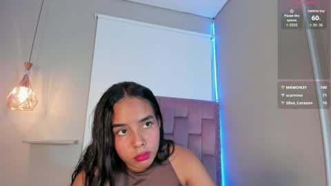 Snapshot of roxy_stone1 chatting on 23, 4, 2026 roxy_stone1 online show from 23, 4, 2026