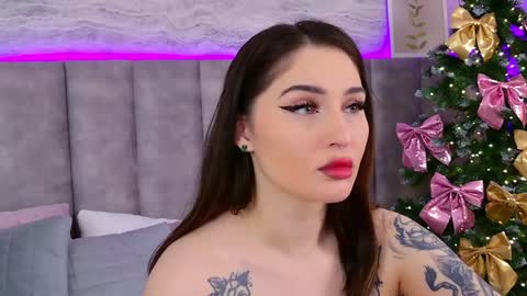Snapshot of roxylester chatting on 7, 1, 2025 Roxy online show from 7, 1, 2025