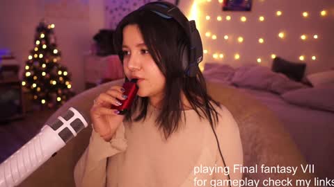 roxysuh online show from 2, 2, 2025