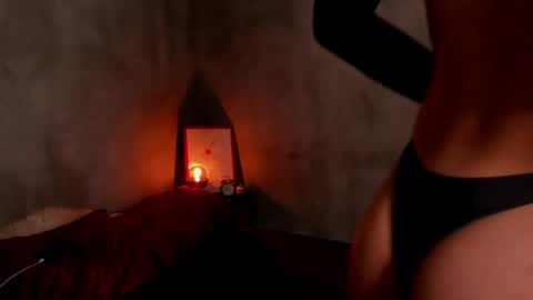 Snapshot of roxyy_x chatting on 7, 6, 2026 val online show from 7, 6, 2026