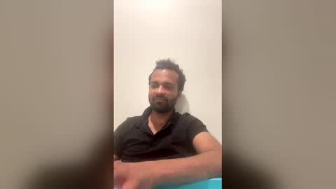 Snapshot of roy018 chatting on 2, 4, 2026 roy018 online show from 2, 4, 2026