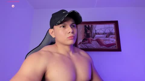 Snapshot of roy__constance chatting on 18, 1, 2026 Roy Constance online show from 18, 1, 2026