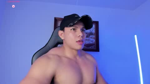 Snapshot of roy__constance chatting on 4, 2, 2026 Roy Constance online show from 4, 2, 2026