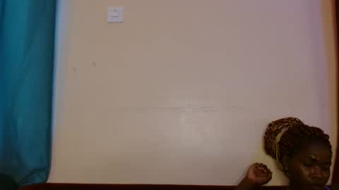 Snapshot of royal_ivy chatting on 16, 9, 2025 Ivy online show from 16, 9, 2025