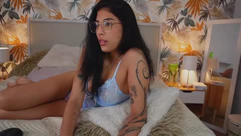 Chloe online show from 5, 6, 2026