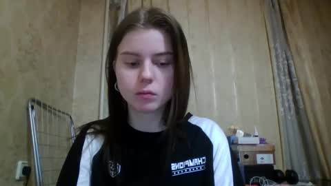 Snapshot of royalvelour chatting on 30, 5, 2026 royalvelour online show from 30, 5, 2026