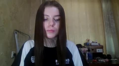Snapshot of royalvelour chatting on 31, 5, 2026 royalvelour online show from 31, 5, 2026