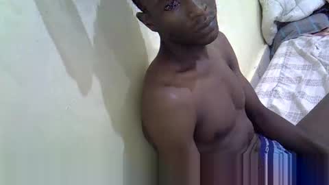 roystonne3 online show from 5, 12, 2025